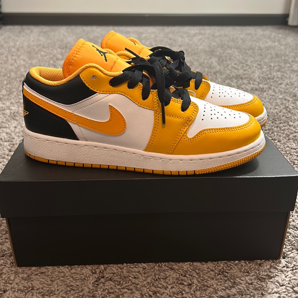 Jordan 1 low